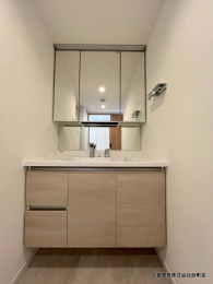 ���ʑ�E���ʏ��@-