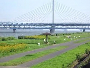 ���ӊ��@ �r��E�������ӌ����E�E�E�k���R��