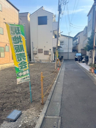 �O�ʓ��H�܂ތ��n�ʐ^�@-